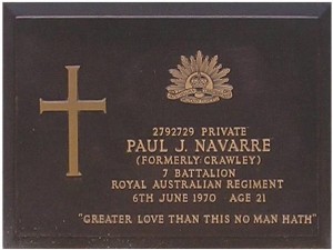 navarre plaque